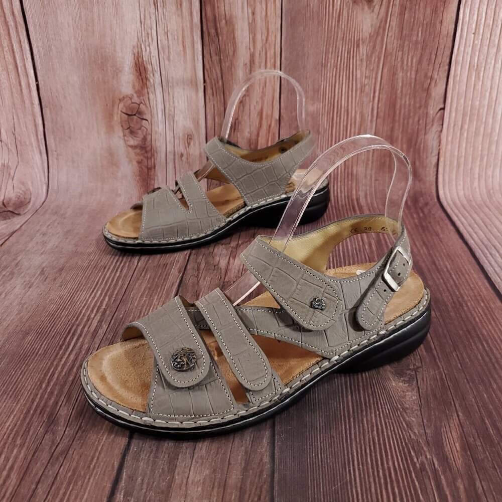 Finn Comfort Gomera Womens Size 38 US 7.5 Gray Leather Slingback Straps Sandals